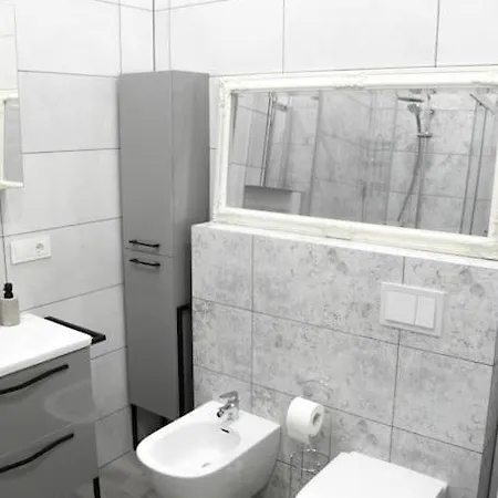 Apartament New&modern Apartment/central Location By Urban Rent Kłajpeda